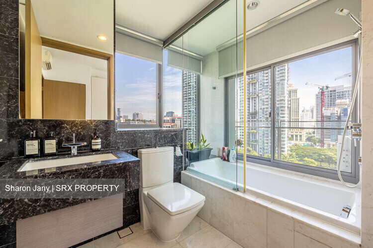 Starlight Suites (D9), Apartment #305642241